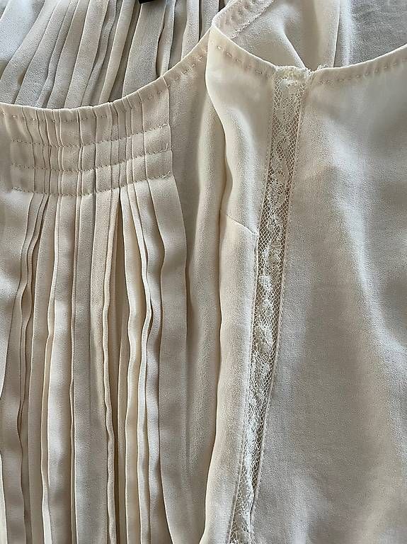 Tops: Marc Cain Seidentop – D'occasion à Meisterschwanden par xX3000Xx 3