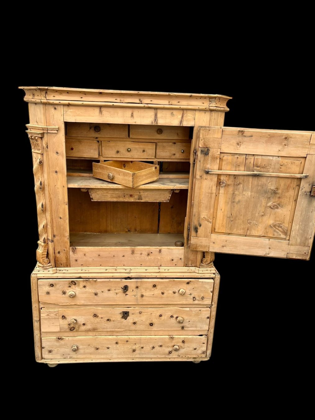 Büffets: Barocker Arvenschrank aus dem Bündnerland – Gebraucht aus Ottikon von san_w99n 8
