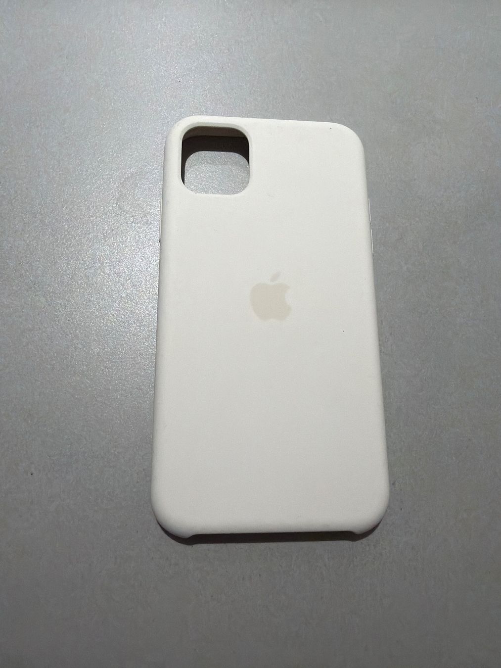 Apple Cover & Protezioni schermo: Weisses iPhone 11 Case - Top Zustand – Usato da Bülach venduto da Jackybabue