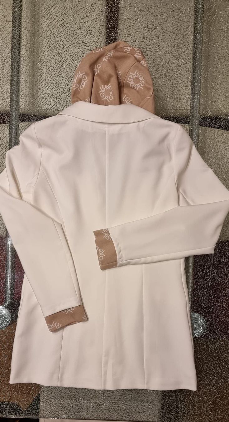 Giacche: Rinascimento Gr. S – Nuovo e nell'imballaggio originale da Luzern venduto da Reni025 2