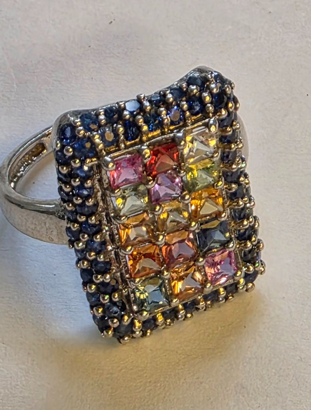 Bagues: Ring Saphir Multicolor 52 neu – Neuf (Voir description) à Zürich par ben_mn5h 2