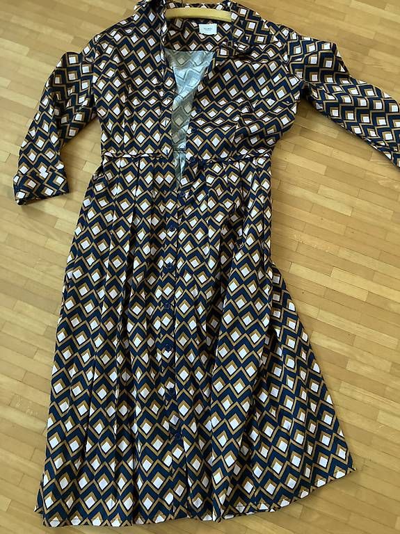 Robes: langarmkleid grösse 36 – Neuf avec emballage d'origine à baar par Lstar
