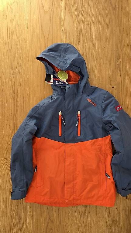 Jacken & Mäntel: Skijacke Gr.152 – Neu und originalverpackt aus Eggersriet von monibenz79