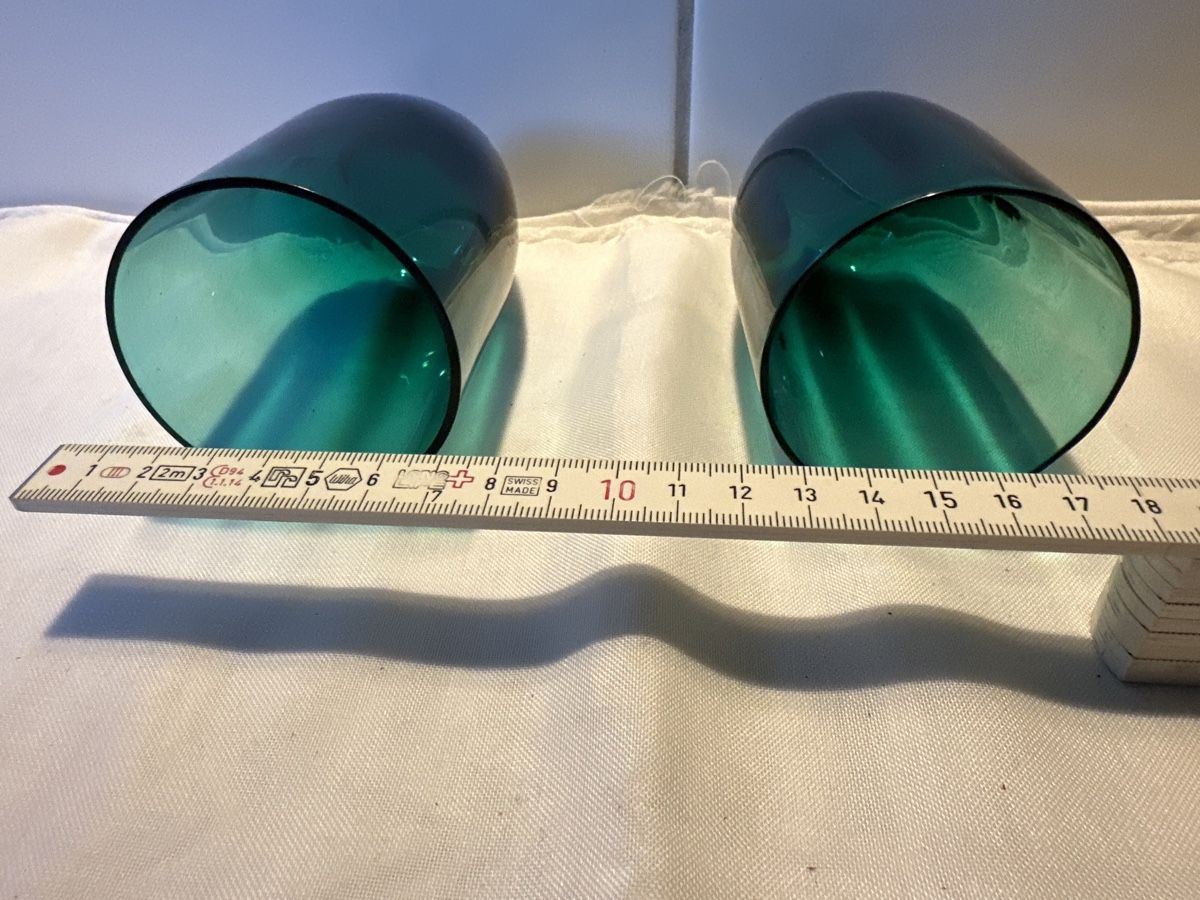 Verres: 2 schöne grüne Gläser, Vintage – D'occasion à Zürich par Chaeffeler 2