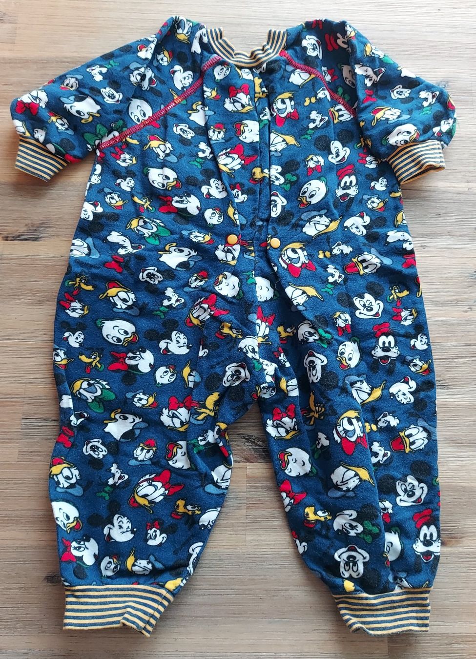 H&M Pyjamas & Ähnliches: Disney Strampler Gr. 74 Mickey Maus von H&M – Gebraucht aus Basel von Sinibini86 1