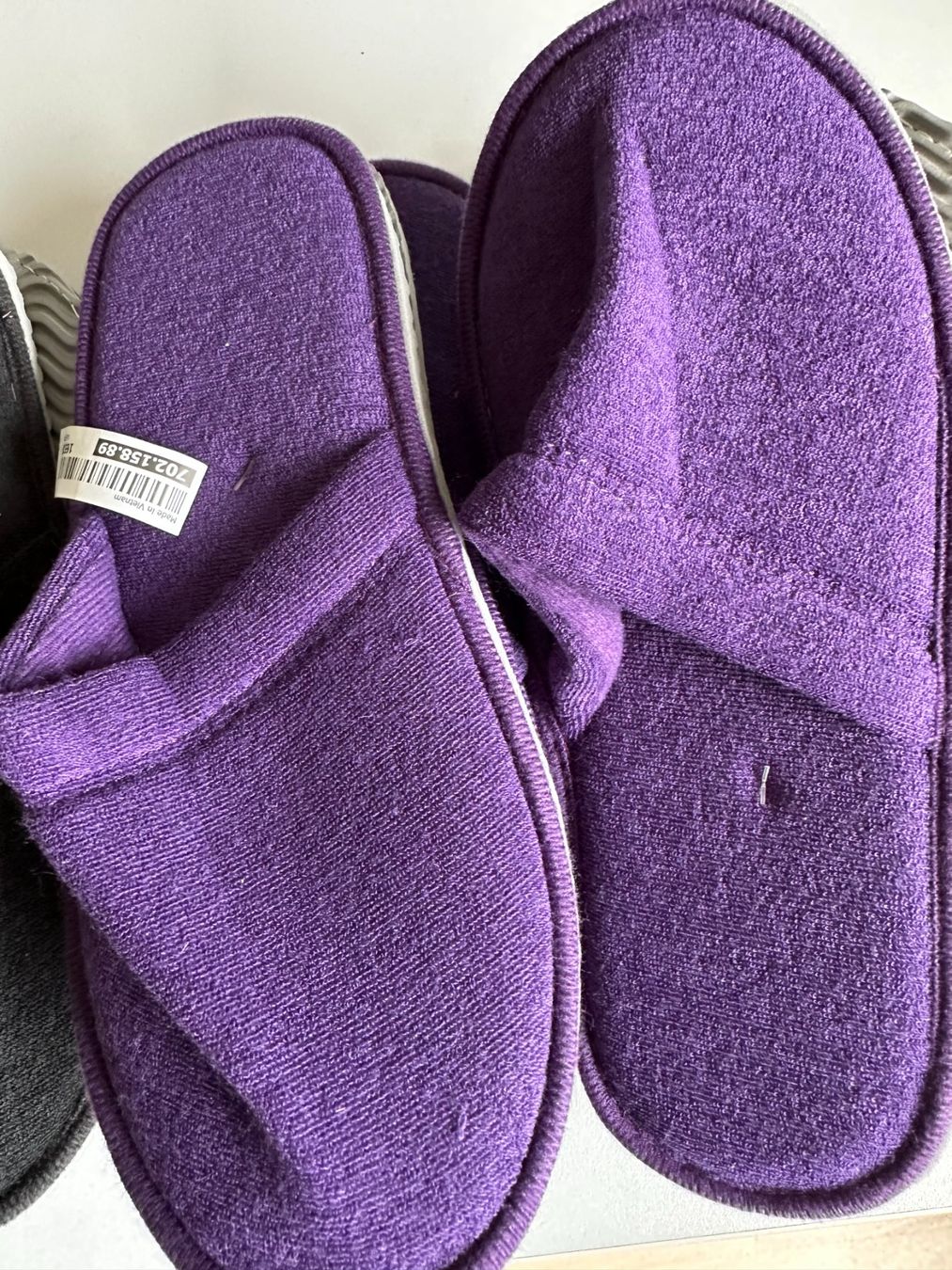 Chaussures hommes: Hausschuhe – Neuf (Voir description) à Grenchen par aplusag 1