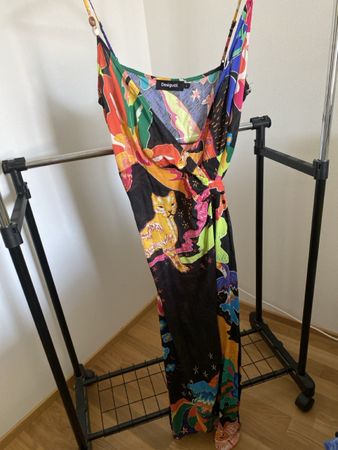 Kleid Desigual Wickelkleid gemustert Grösse L neue ohne Etik