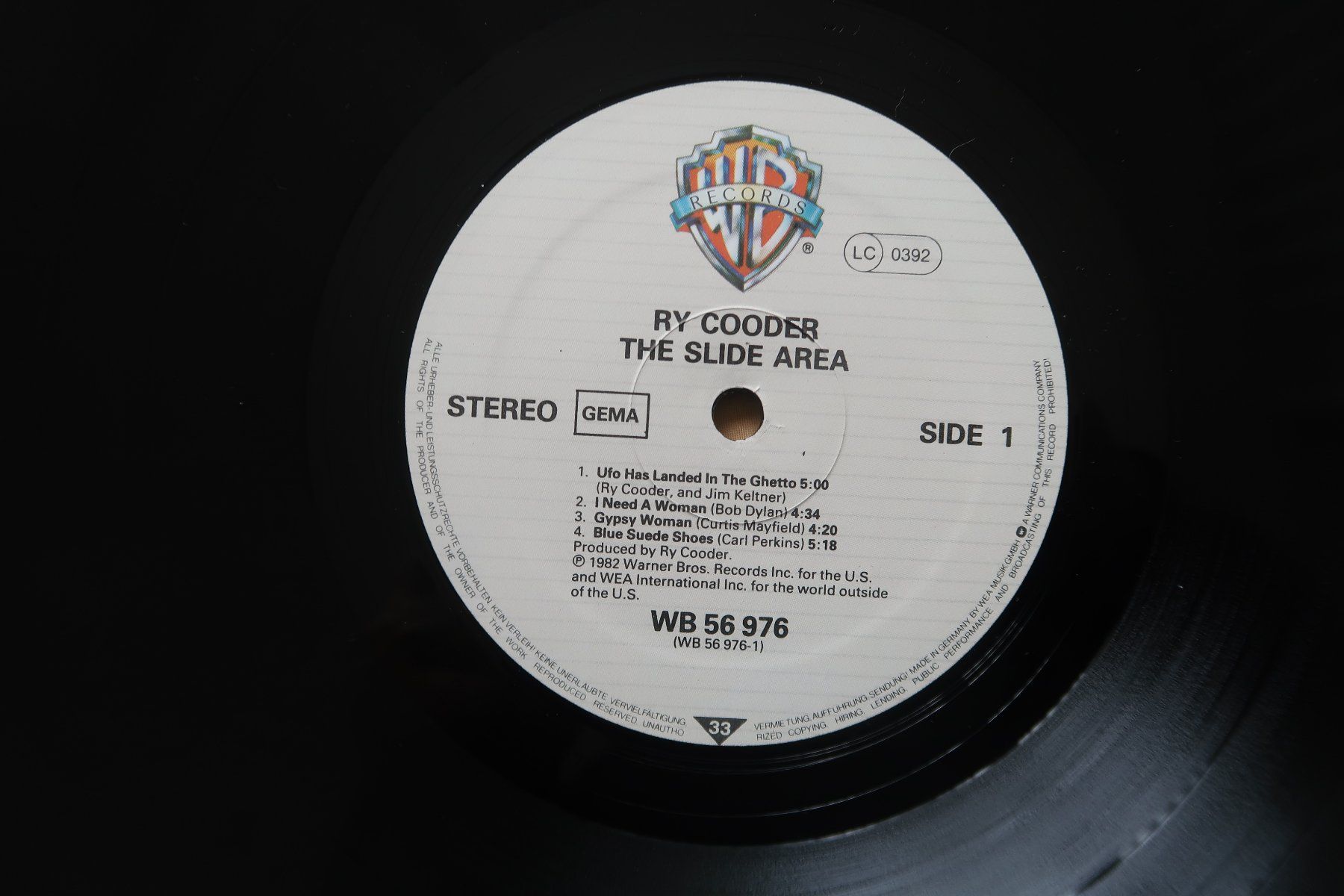 Dischi in vinile: RY COODER - THE SLIDE AREA - VINYL LP – Usato da Basel venduto da Patiscat 2