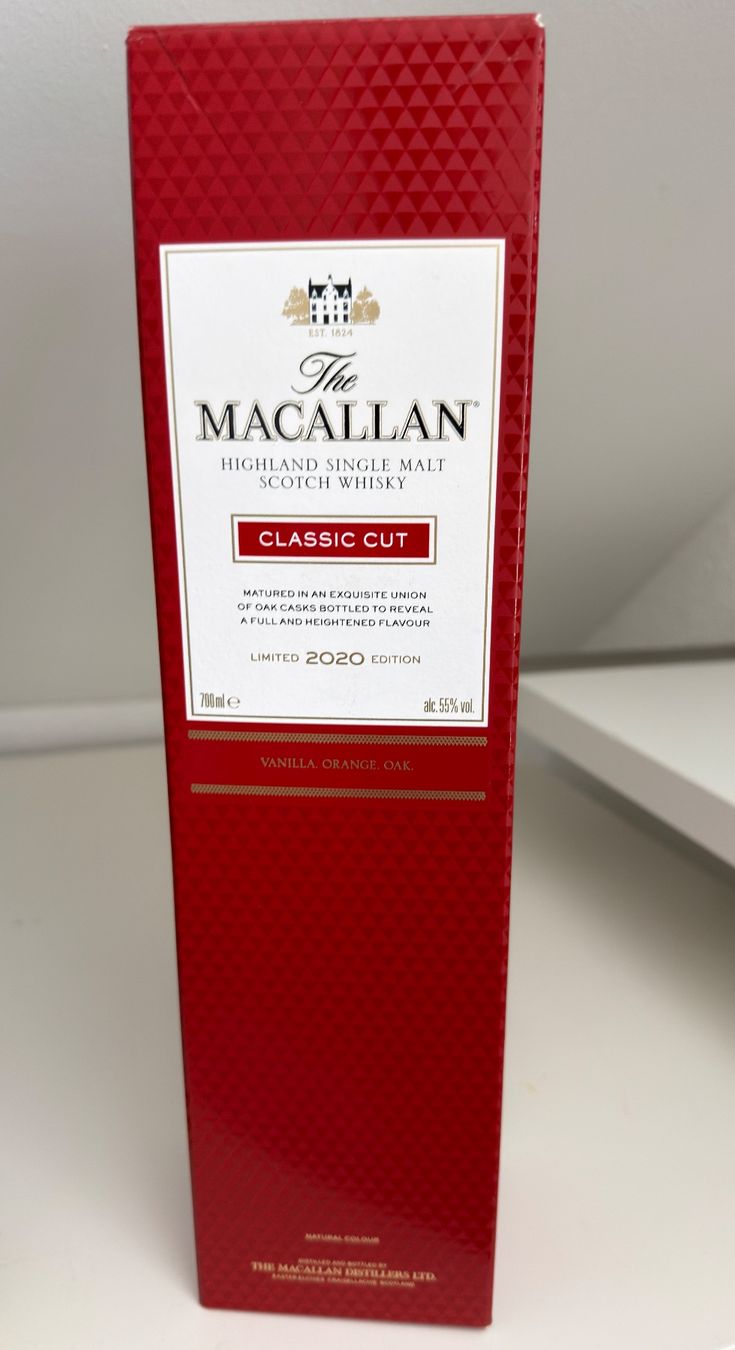 Macallan Bevande alcoliche: Macallan Classic Cut Edition 2020 – Nuovo e nell'imballaggio originale da Amriswil venduto da Mike101