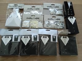 50 Wedding Favor Boxes and 4 Confetti Bags ready to go!