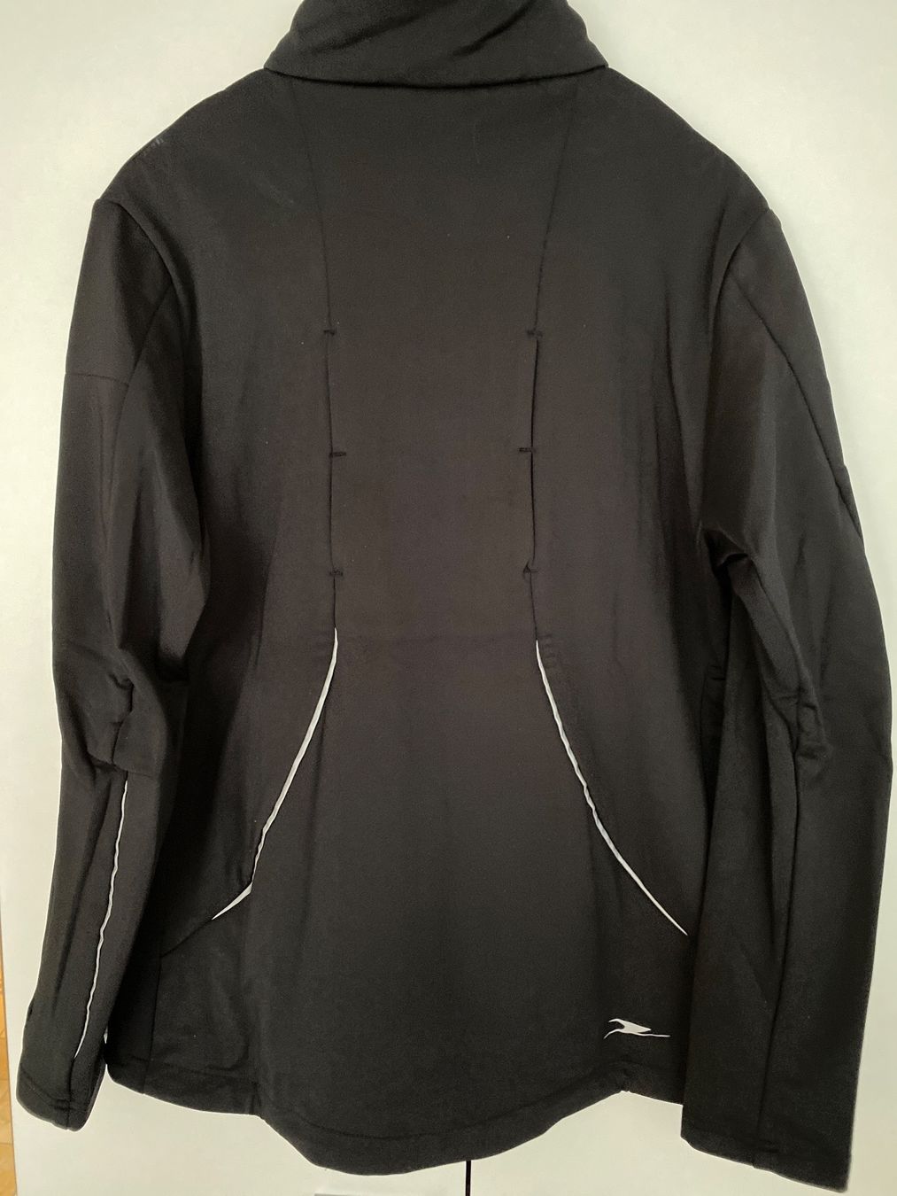 Jacken: Jogging/Walking Damen Gr 42 schwarz – Neu (gemäss Beschreibung) aus Allschwil von yvo-sch 1
