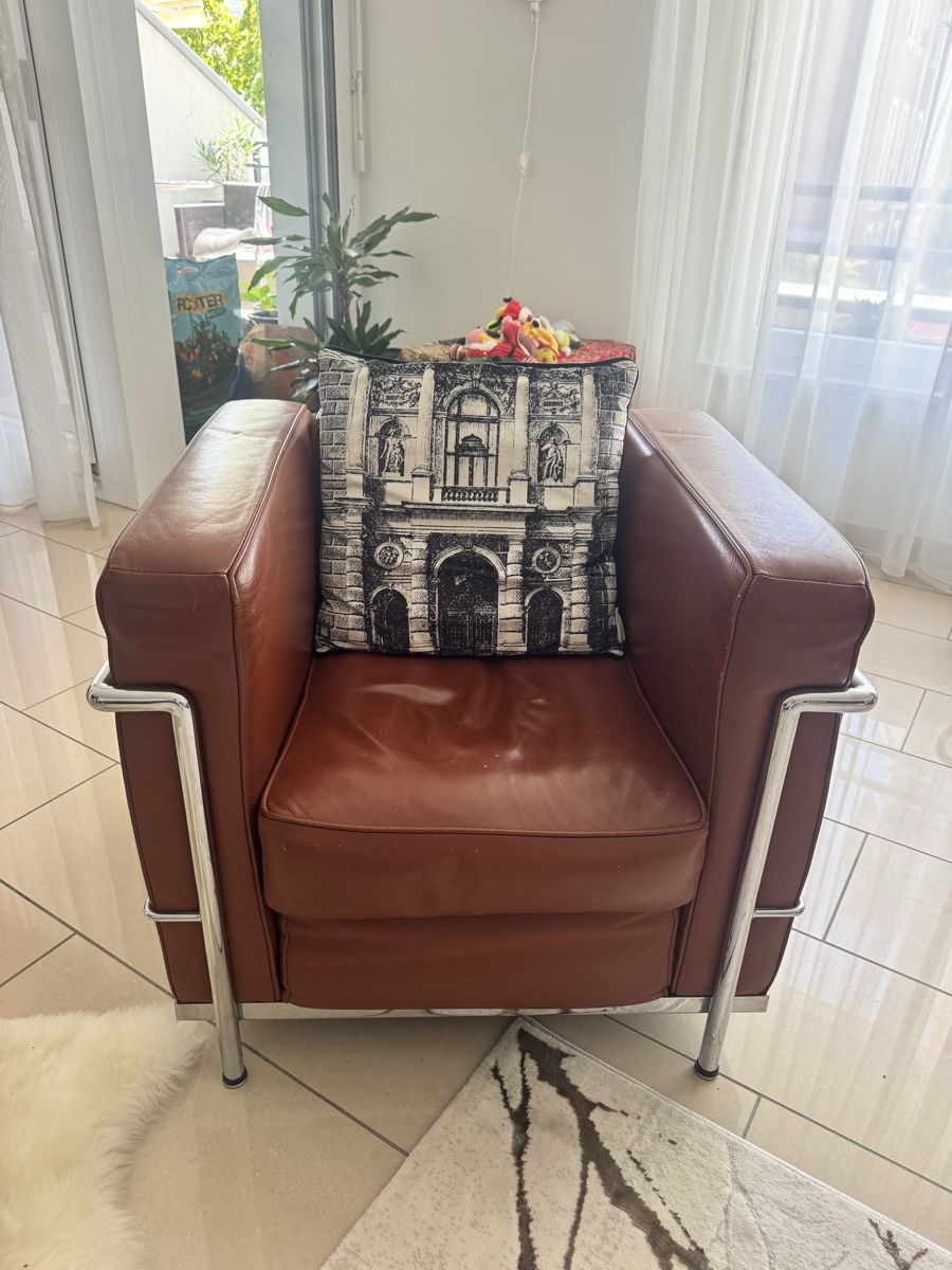 Poltrone: Fauteuil style Le Corbusier  – Usato da Nyon venduto da emx0xc 1