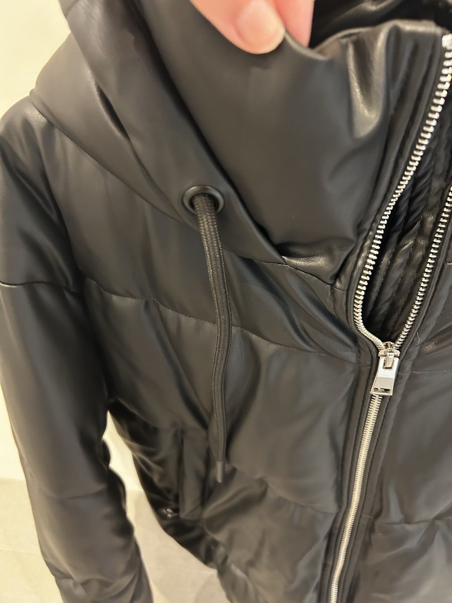 Zara Giacche: Zara winterjacke schwarz M – Usato da Zürich venduto da cos_b629 2