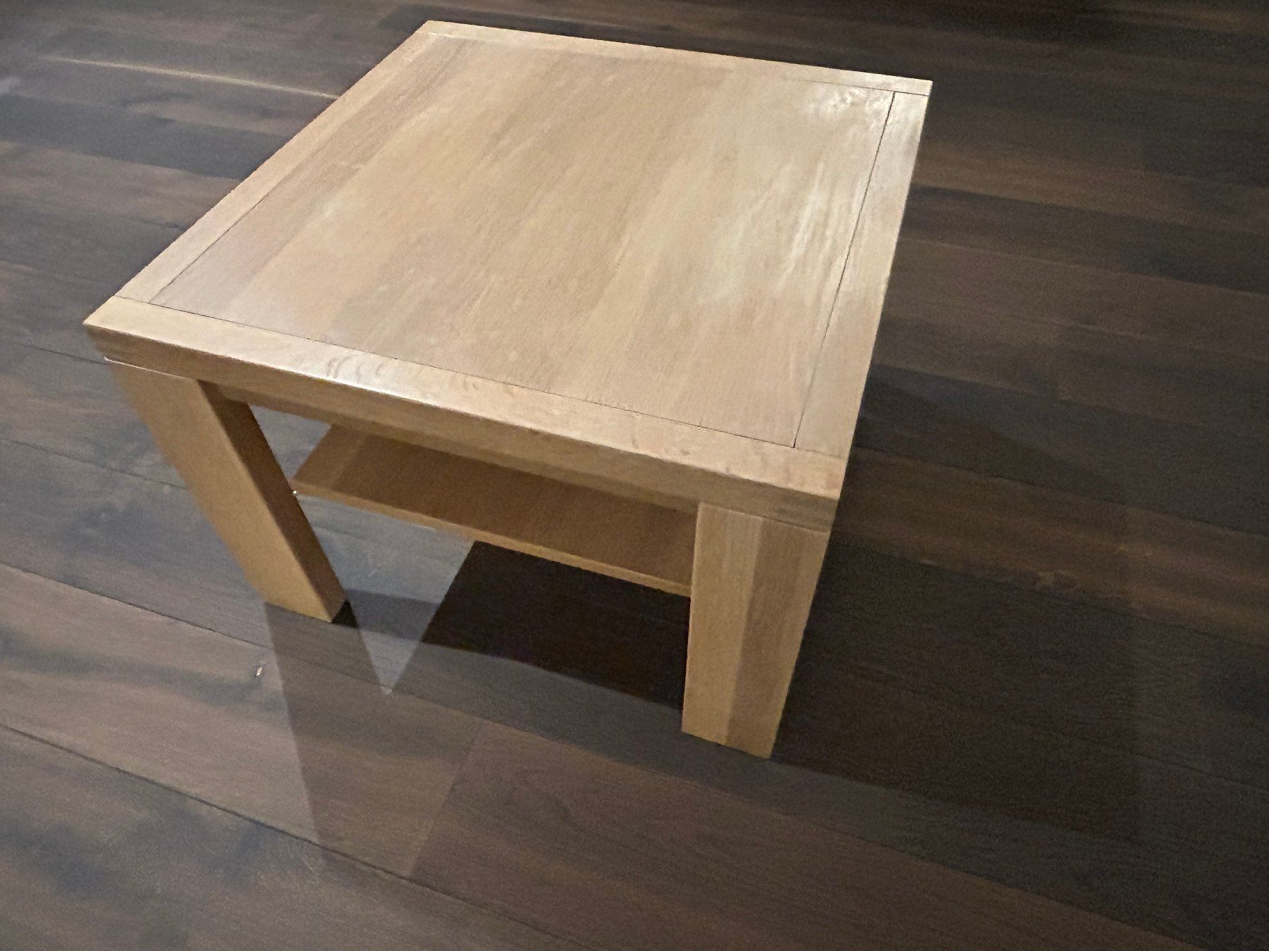 Tavoli: Couchtisch Eiche massiv – Usato da Widen venduto da SXR 1