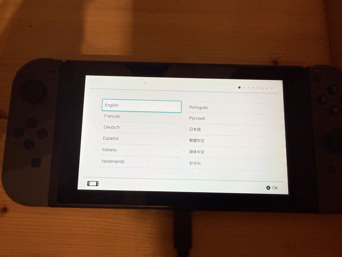 Nintendo Console: Nintendo Switch inkl. Dock, Pro Controller & Zubehör – Usato da Unterägeri venduto da Digolino123 3