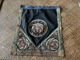 Antike Miao (Hmong) Schürze / Tracht – aufwendig handbestick
