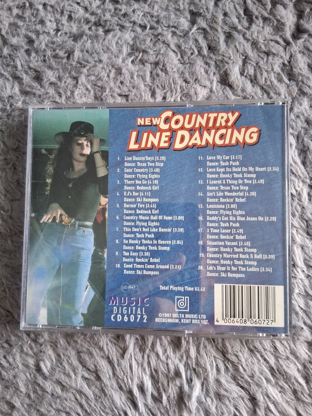 CDs: NEW COUNTRY LINE DANCING     CD – Gebraucht aus Wetzikon ZH von Ramones01 1