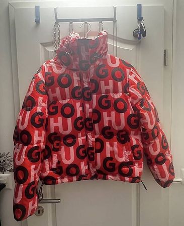 Rote Hugo Boss Damenjacke