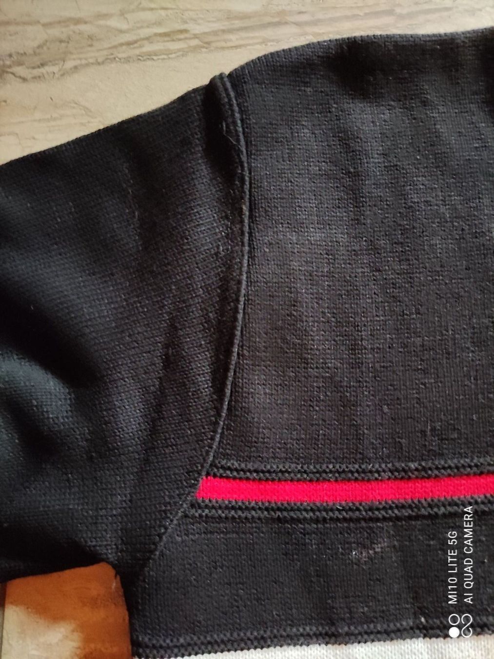 Diesel Pullover & Sweatshirts: Herren Pullover Diesel Größe M Rundhalsausschnitt Moder Desi – Gebraucht aus Luzern von Weihnachtsschmuck 2