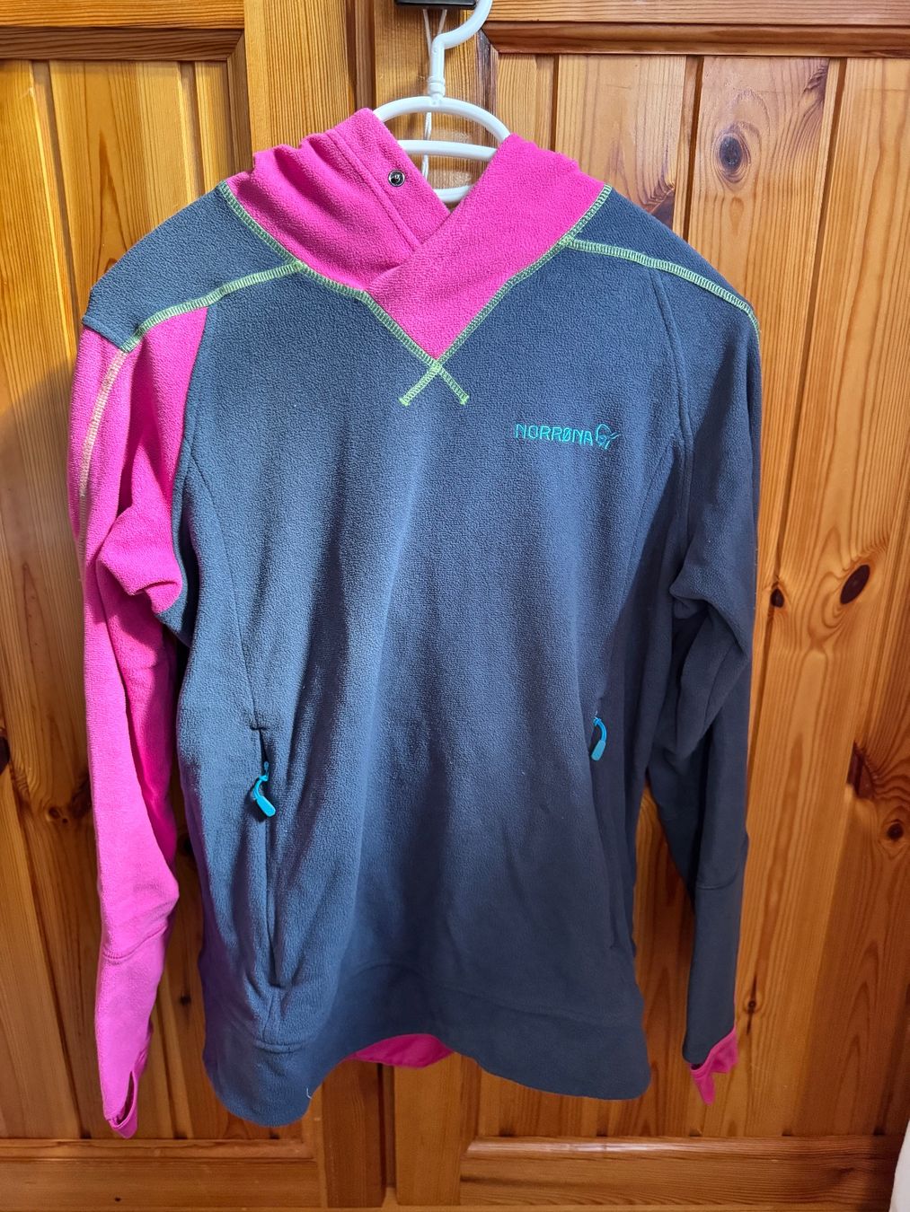 Norrøna Maglioni & Felpe: Pull polaire à capuche Norrona – Usato da Haute-Nendaz venduto da Norardini14.