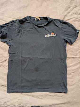 T-shirt Ellesse taille M