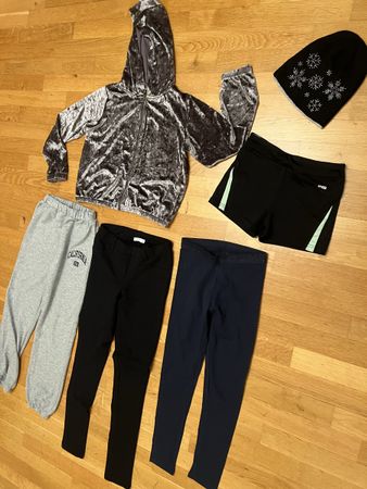 Mädchen Kleiderpaket, Grösse 146/152, Top Zustand!