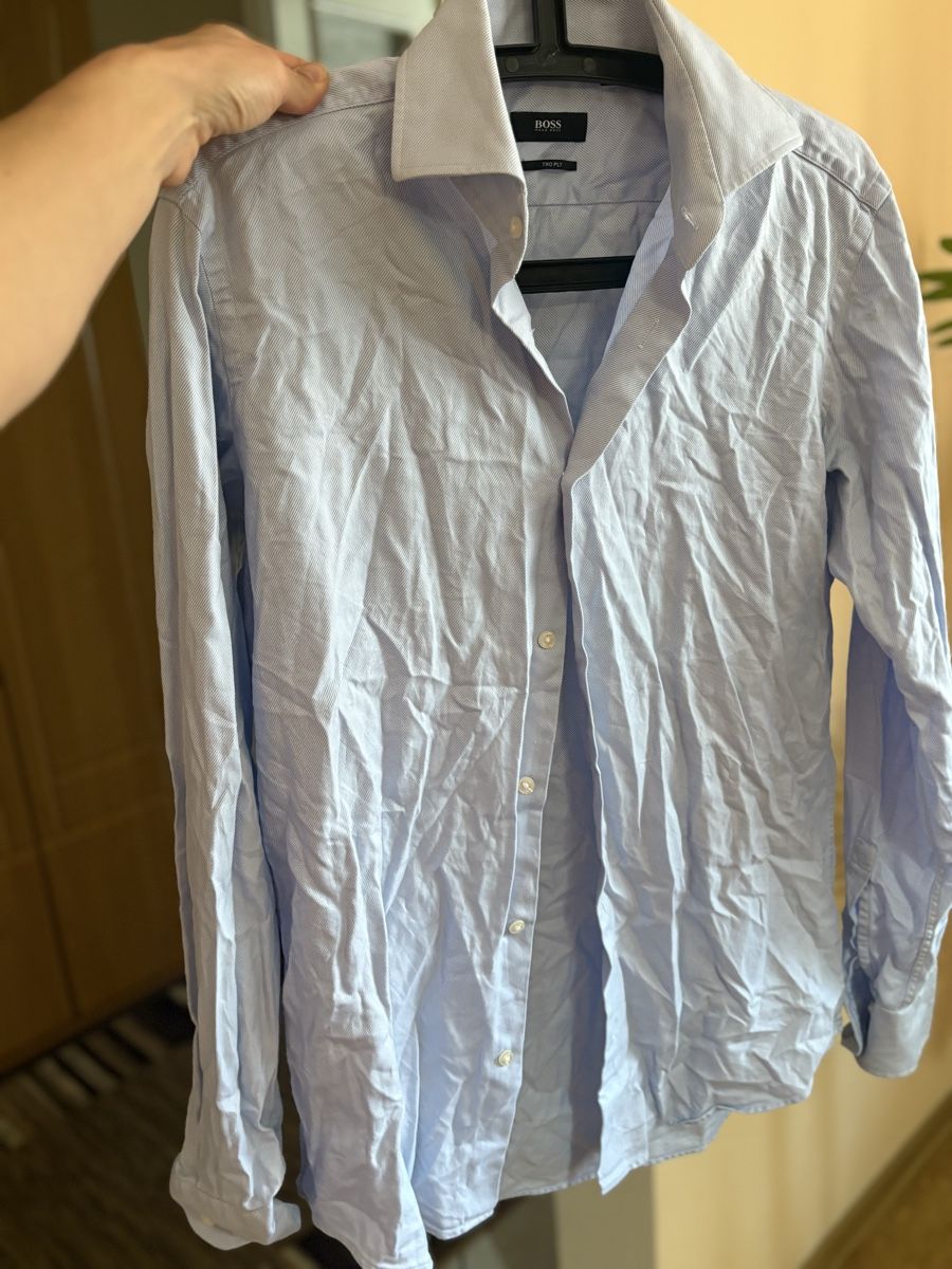 Hugo Boss Chemisiers: Chemise Hugo Boss taille 38 – D'occasion à Attalens par Skorpionica 2