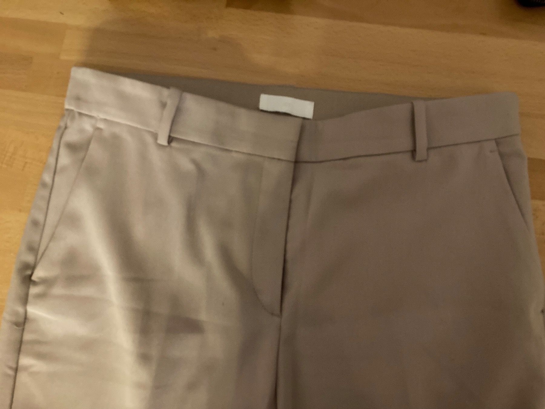H&M Pantaloni: Hose – Usato da Fribourg venduto da ren_g8n9 1