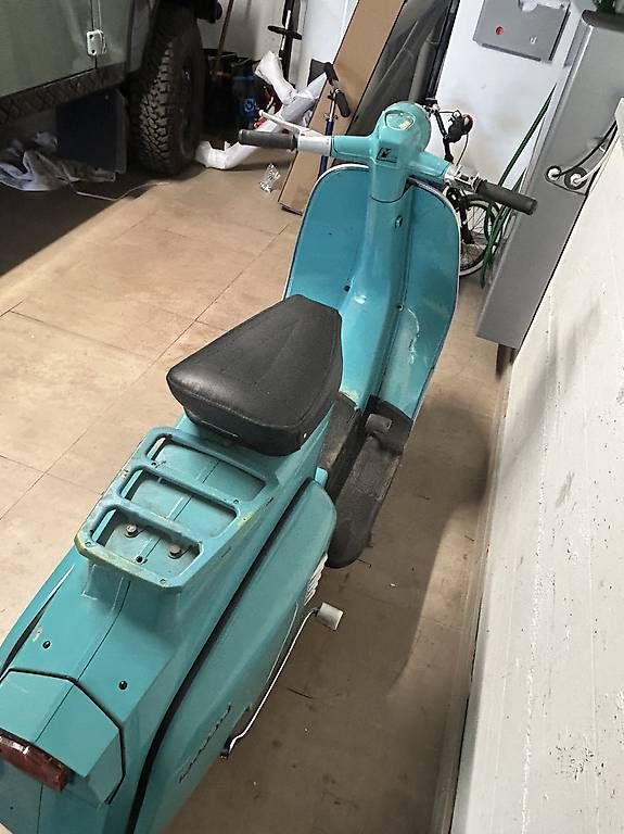 Route: Lambretta special 50 – D'occasion à Crans-Montana par trattore 1