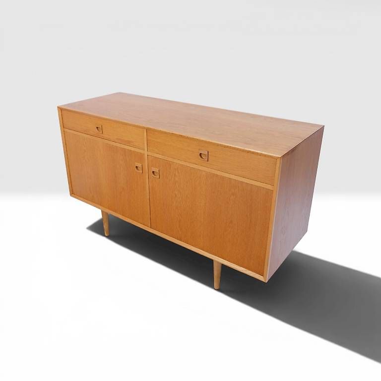Cassettiere: Mid Century danish oak Sideboard by Brouer – Usato da basel venduto da vintory.ch 2