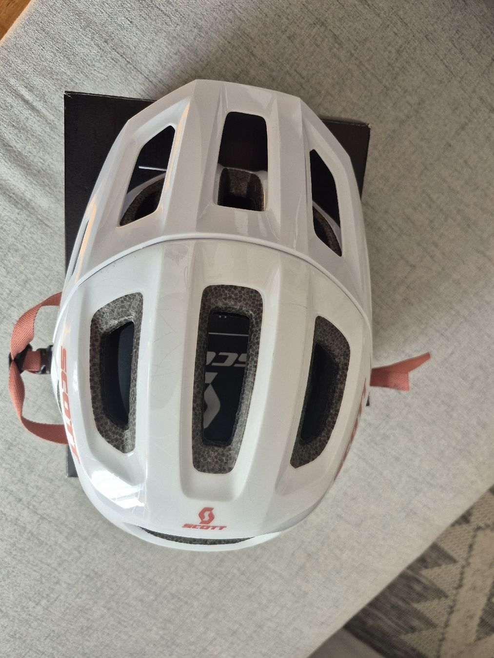 Scott Caschi: Scott Helm 49-53 – Usato da Spiez venduto da V.H.K. 3