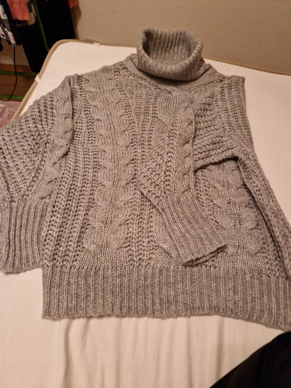Maglioni & Felpe: pullover – Nuovo (secondo la descrizione) da Ebikon venduto da kov_9vqb 2