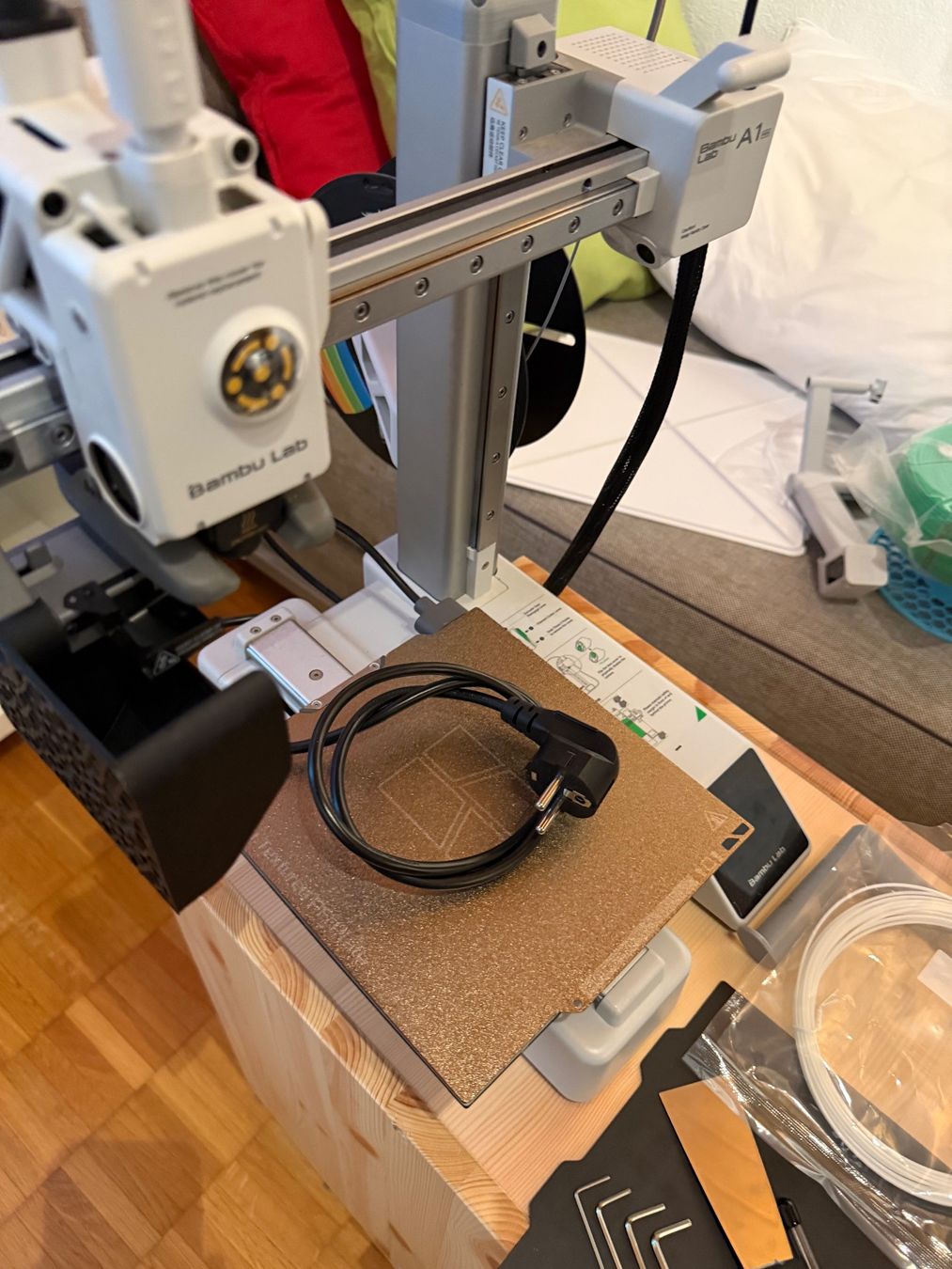 Bambu Lab Stampanti 3D: Imprimante 3D Bambu Lab A1 Mini neuve avec accessoires – Usato da Reichenbach i. K. venduto da Frankito62