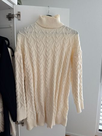 Strickpullover mit Rollkragen