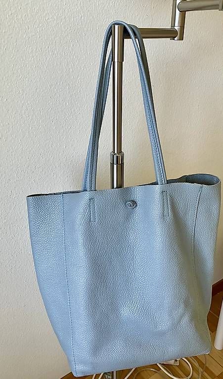 Borse da donna: Ledertasche / Shopper – Nuovo (secondo la descrizione) da Zürich venduto da Ranuu