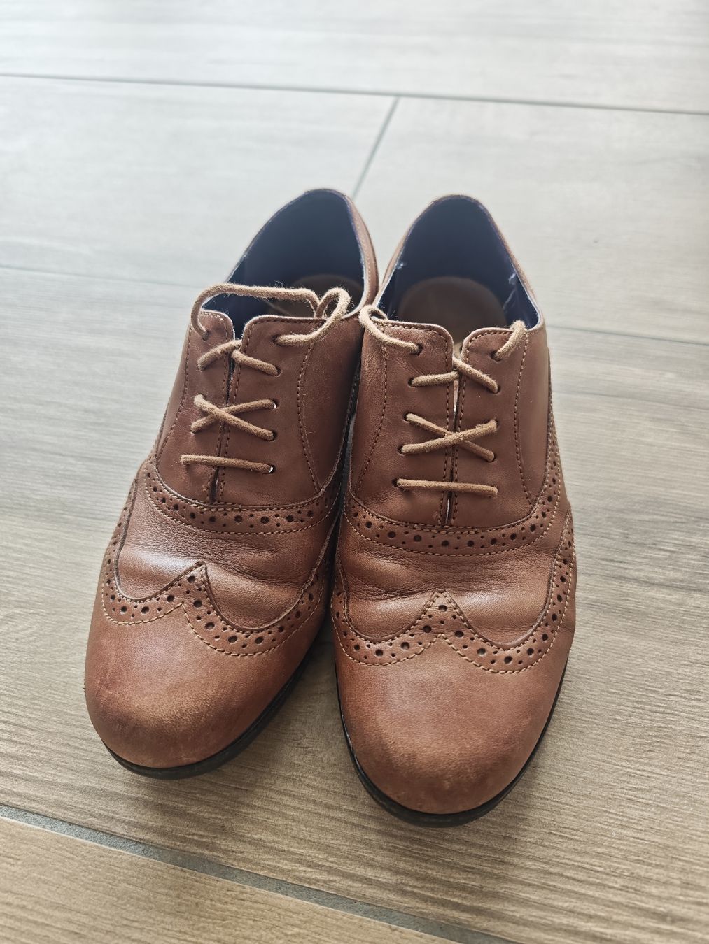 Clarks Scarpe da donna: Clarks leather Shoes Brown Size 38.5 – Usato da Rothenfluh venduto da Carly_Q 2