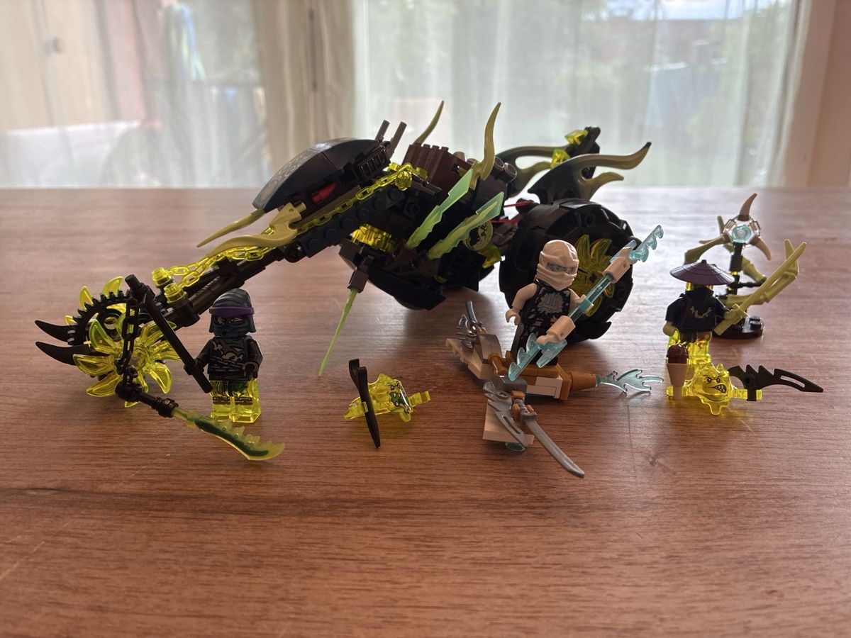 Lego Spielzeuge: Chain Cycle Ambush - Lego Ninjago - 70730 – Gebraucht aus luzern von Himbeertobi