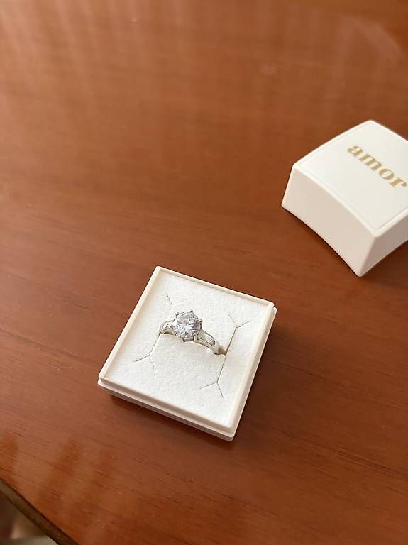 Ringe: BAGUE AMOR  – Gebraucht aus Lausanne von kob_5fmh