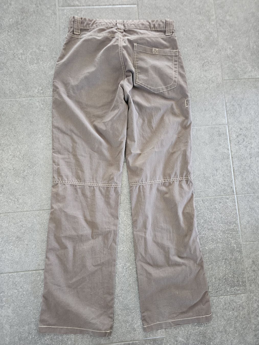 Pantaloni: Damenhose Cuillaz Grösse L – Usato da Birmensdorf ZH venduto da LucaToni02 1