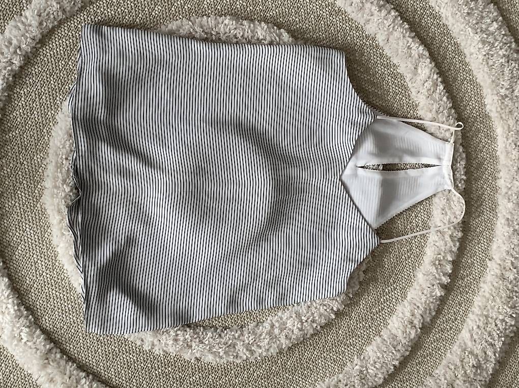 Tops: Shirt/Top Gr. S je Chf 3.- – Gebraucht aus Einsiedeln von ver_sb5p 2