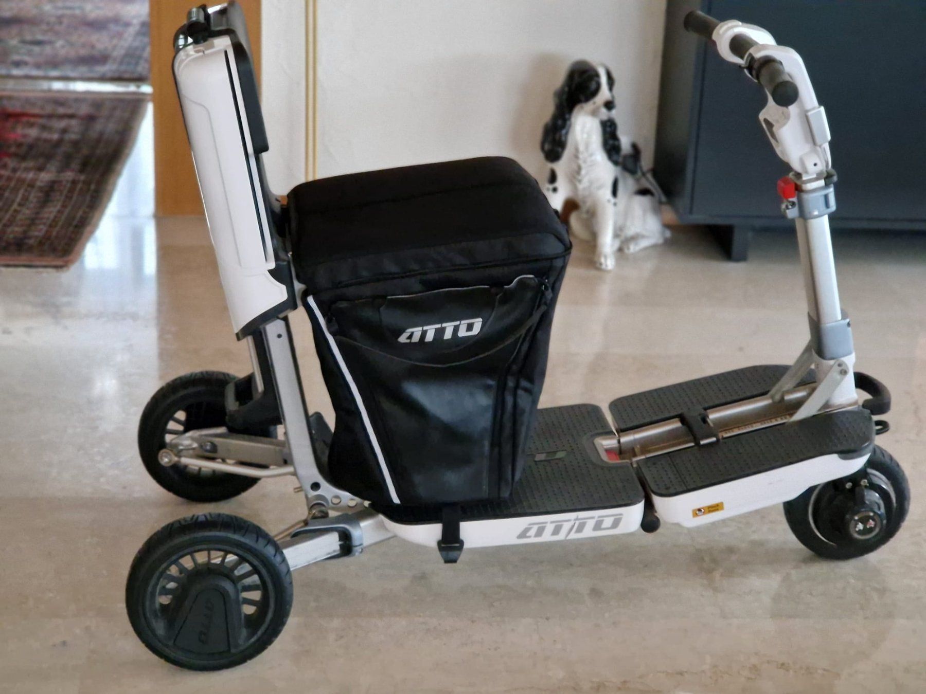 Veicoli elettrici: ATTO-Modelle E-Scooter klappbar, perfekt für Reise & Indoor – Usato da Emmen venduto da ellywim1784 3