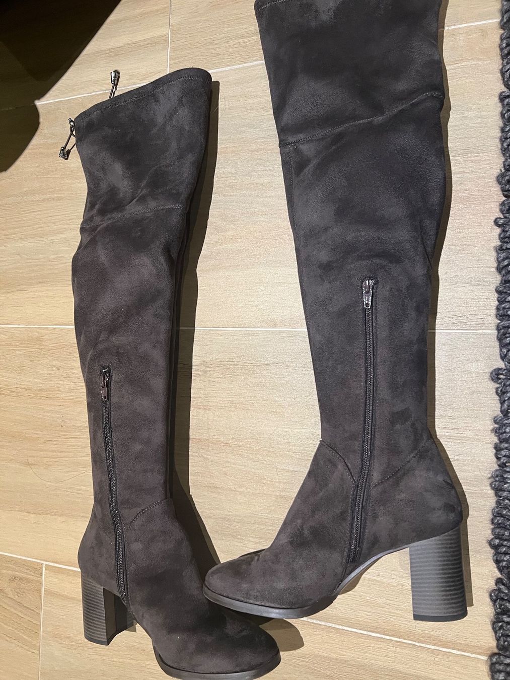 Scarpe da donna: Suede like leather stiefel 38 – Usato da Münchenstein venduto da ArleneLM 1