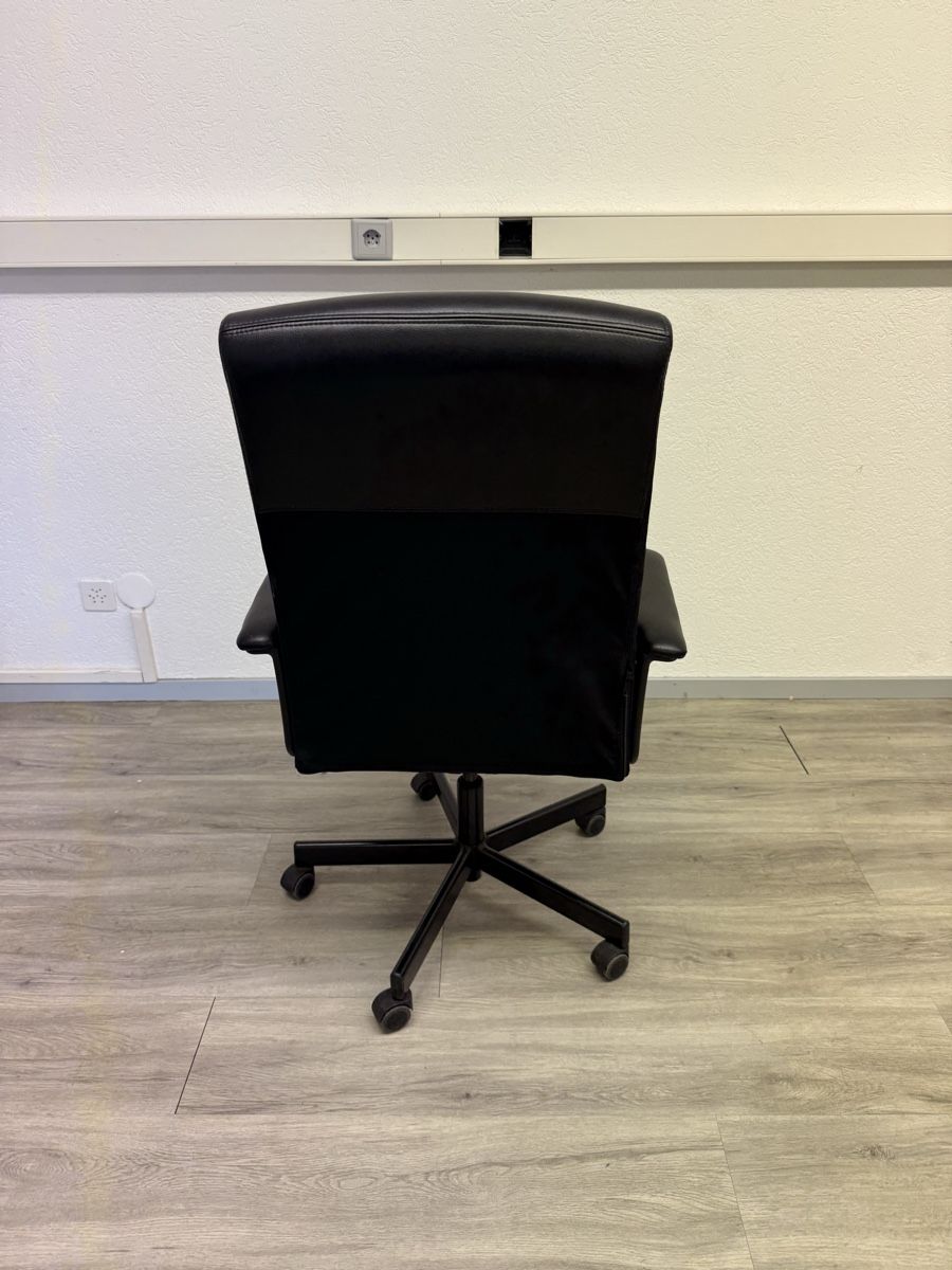 Chaises: Bürostuhle – D'occasion à Bachenbülach par inf_ltq6 1