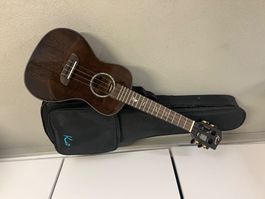 Ukulele Kai mit Tasche guter Zustand