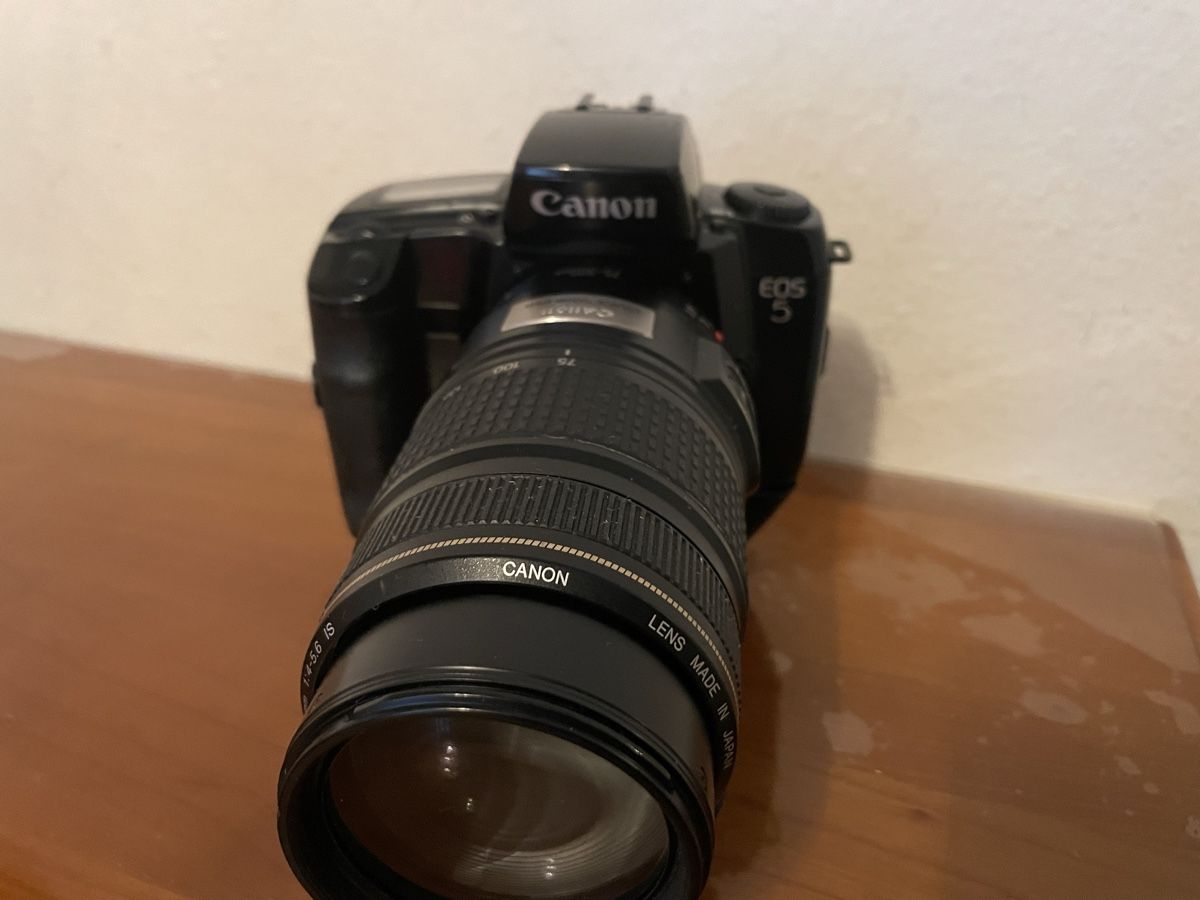 Canon Fotocamera: Canon EOS 5 analog Spiegelreflexkamera mit 75-300mm Objektiv – Usato da Zürich venduto da semi16 5