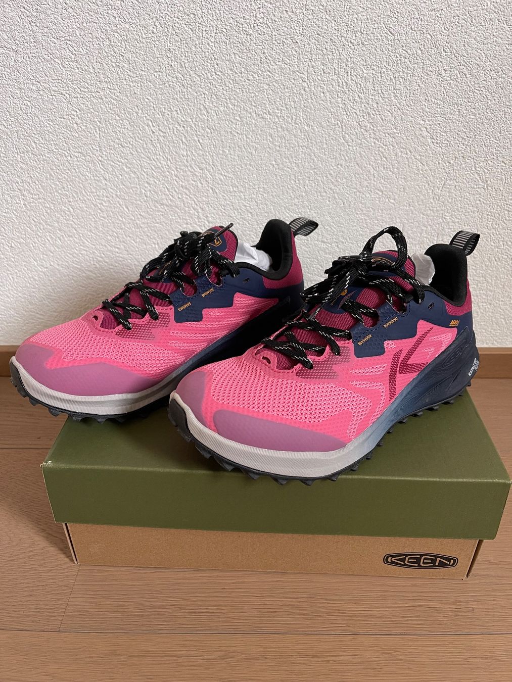 Keen Scarpe da donna: Keen Zionic NXT Damen Wanderschuhe Trekking Grösse 38,5 – Nuovo (secondo la descrizione) da Naters venduto da tob_6x2m