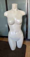 Schaufensterpuppe Weiblich Torso Weiss gute Kondition