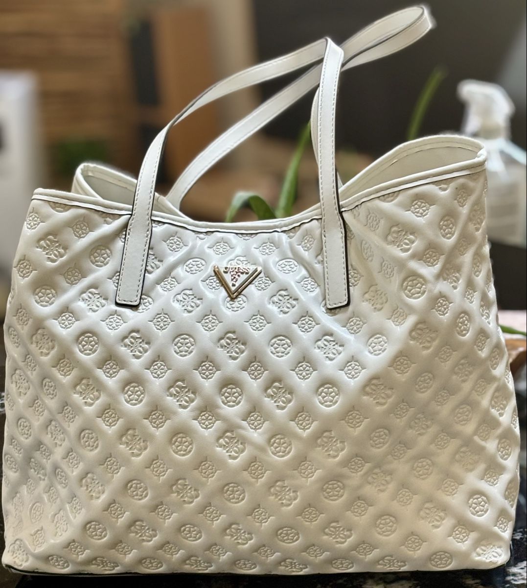 Guess Sacs femmes: Sac GUESS – Neuf (Voir description) à Porrentruy par Zamourette