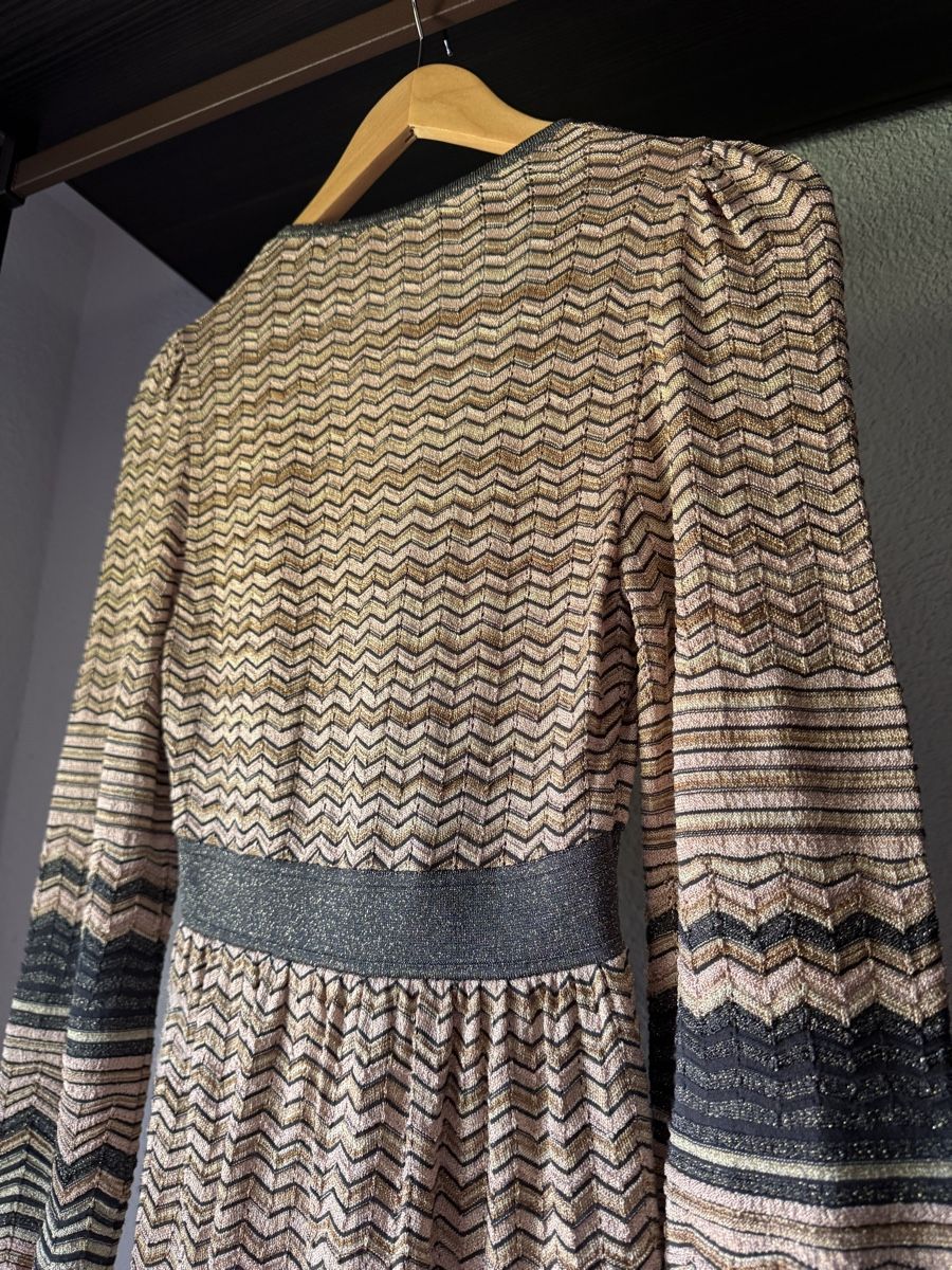 Missoni Kleider: Missoni Kleid Zigzag Strick Grösse S – Gebraucht aus Wilderswil von Renaissance1 3