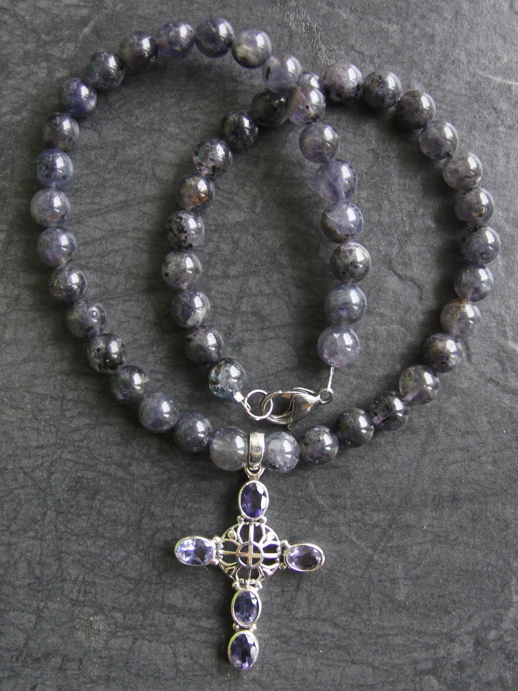 Ketten: NEU: iolith Kette Collier mit Kreuz  Edelstahl – Neu (gemäss Beschreibung) aus Matten b. Interl von Edelsteingalerie 1